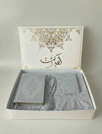 The Solidarity Prayer Kit mini