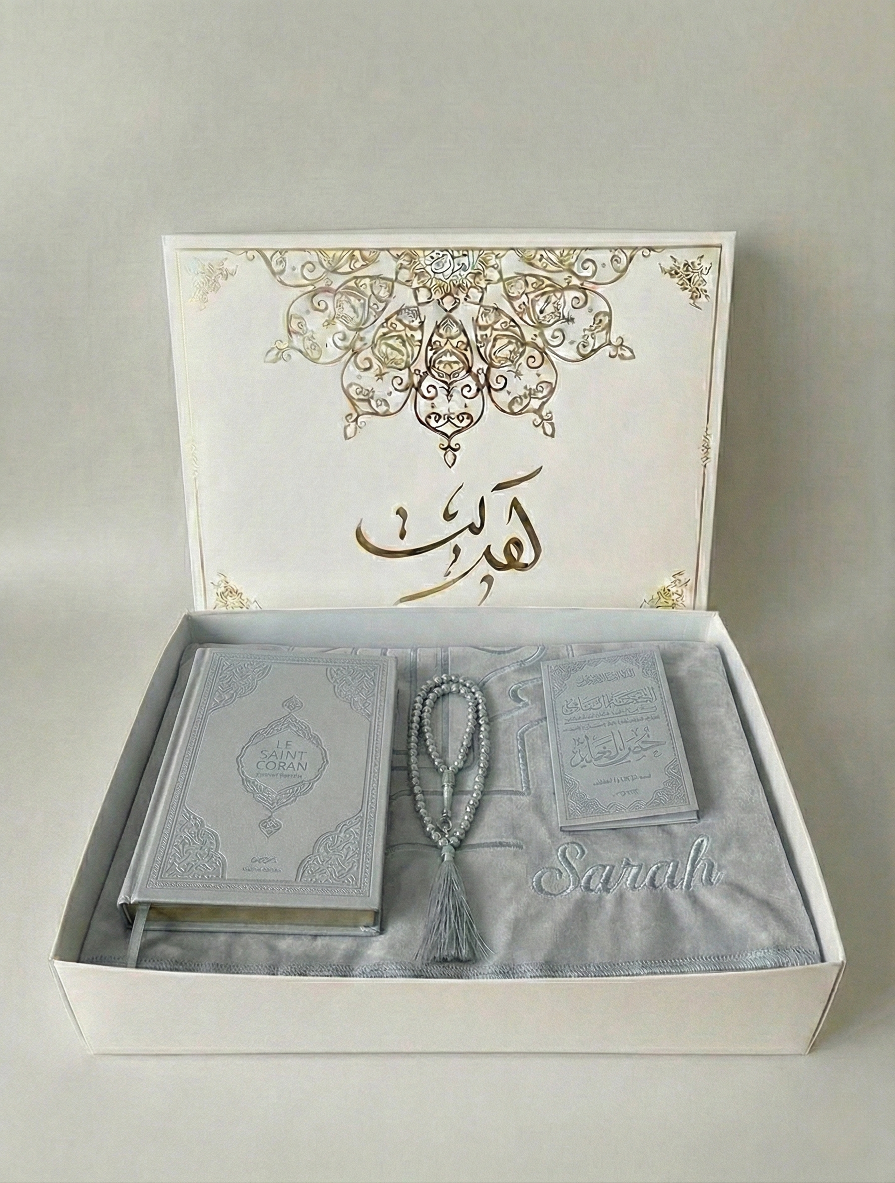 The Solidarity Prayer Kit mini